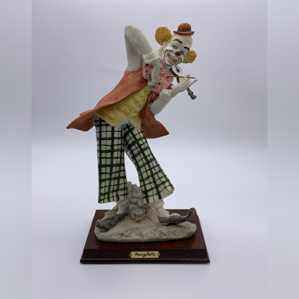 1986 Meneghettii/Pucci Clown Statue by Marzia - Collectible Clown Fiddler